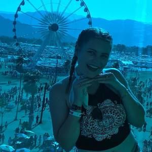 Meet your Posher, Catherine